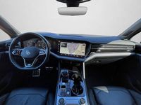 Gebraucht VW Touareg R-line 231 PS (169 kW) 2023 Pure white SUV