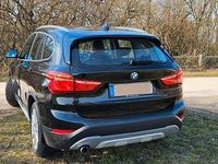 Gebraucht BMW X1 xLine 136 PS (100 kW) 2016 Schwarz SUV