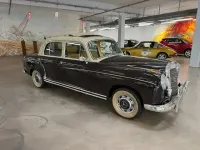 Gebraucht Mercedes 220 106 PS (77 kW) 1957 Braun / beige Limousine