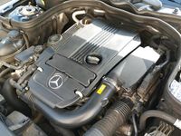 Gebraucht Mercedes E200 Avantgarde 184 PS (135 kW) 2012 Grau Limousine