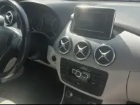Gebraucht Mercedes B200 156 PS (114 kW) 2011 Schwarz Van / Kleinbus