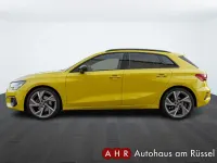 Gebraucht Audi A3 S-Line 150 PS (110 kW) 2023 Gelb Limousine