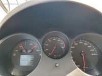 Gebraucht Seat Altea 105 PS (77 kW) 2012 Silber Van / Kleinbus