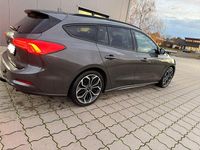 Gebraucht Ford Focus ST-Line 182 PS (133 kW) 2019 Grau Kombi