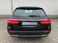 Gebraucht Mercedes E250 Exclusive 211 PS (155 kW) 2017 Schwarz Limousine