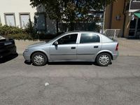 Usata Opel Astra 75 CV (55 kW) 1999 Grigio Utilitaria