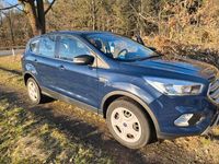 Gebraucht Ford Kuga 120 PS (88 kW) 2019 Blau SUV