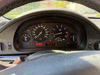 Second-hand BMW 520 170 CP (125 kW) 2002 Verde Berlinǎ