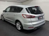 Gebraucht Ford S-MAX Titanium 179 PS (131 kW) 2016 Polarsilber metallic Van / Kleinbus