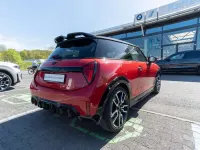 Gebraucht Mini John Cooper Works 204 PS (150 kW) 2024 Rot Kleinwagen