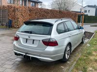 Gebraucht BMW 320 163 PS (119 kW) 2006 Kombi
