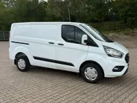 Używany Ford Transit Custom 105 KM (77 kW) 2022 Biały Minivan