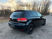 Gebraucht VW Golf VII 80 PS (58 kW) 2012 Schwarz Kleinwagen