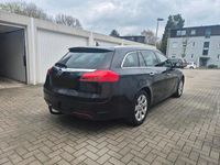 Gebraucht Opel Insignia 160 PS (117 kW) 2013 Schwarz Kombi