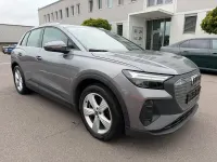 Gebraucht Audi Q4 e-tron Sport 150 kW (204 PS) 2023 Grau SUV
