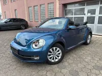 Gebraucht VW Beetle Cabriolet Design 105 PS (77 kW) 2016 Blau Cabrio