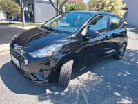 Gebraucht Hyundai i10 Trend 84 PS (61 kW) 2022 Schwarz Kleinwagen