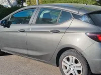 Usado Opel Astra Edition 110 CV (80 kW) 2017 Gris Berlina