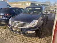 Gebraucht Ssangyong (KGM) Rexton Sapphire 178 PS (130 kW) 2016 Blau metallic SUV