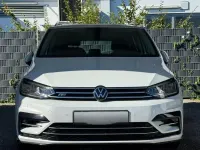 Gebraucht VW Touran R-line 150 PS (110 kW) 2023 Weiß metallic Van / Kleinbus