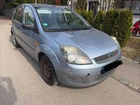 Gebraucht Ford Fiesta 69 PS (50 kW) 2006 Blau Kleinwagen