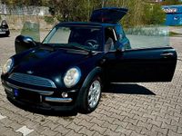 Second-hand Mini ONE 90 CP (66 kW) 2003 Negru Hatchback