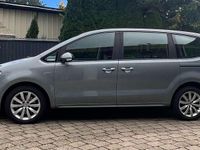 Gebraucht VW Sharan 140 PS (102 kW) 2015 Grau Van / Kleinbus