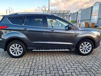 Gebraucht Ford Kuga Titanium 120 PS (88 kW) 2016 Grau SUV