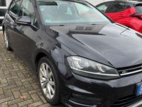 Gebraucht VW Golf VII Highline 125 PS (91 kW) 2014 Schwarz Limousine