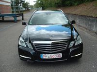 Gebraucht Mercedes E220 Avantgarde 170 PS (125 kW) 2011 Schwarz Kombi