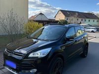 Gebraucht Ford Kuga Individual 180 PS (132 kW) 2015 Schwarz SUV