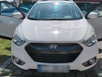 Gebraucht Hyundai ix35 136 PS (100 kW) 2012 Weiß SUV