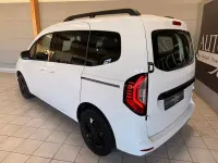 Gebraucht Renault Kangoo Equilibre 102 PS (75 kW) 2023 Weiß Van / Kleinbus
