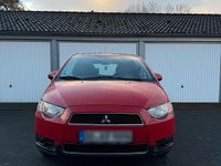 Gebraucht Mitsubishi Colt 95 PS (69 kW) 2011 Rot Kleinwagen