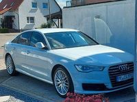 Gebraucht Audi A6 Ambiente 218 PS (160 kW) 2015 Weiß Limousine