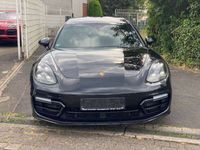 gebraucht Porsche Panamera GTS SPORTDESIGN-PAKET/HINTERACHSLENKUNG/SP-CHRONO