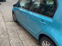 Używany VW up! high up! 90 KM (66 kW) 2017 Niebieski Hatchback