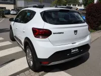 Gebraucht Dacia Sandero Comfort 101 PS (74 kW) 2022 Gletscherweiss (weiß) Limousine