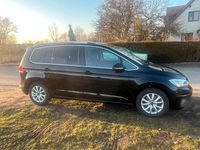 Gebraucht VW Touran Highline 150 PS (110 kW) 2016 Schwarz Van / Kleinbus