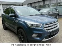 Gebraucht Ford Kuga Cool & Connect 150 PS (110 kW) 2019 Blau SUV