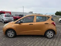 Gebraucht Hyundai i10 Classic 67 PS (49 kW) 2015 Mandarin orange/copper gold Kleinwagen