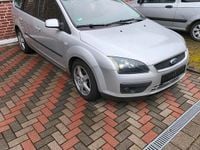 Gebraucht Ford Focus 101 PS (74 kW) 2005 Silber Kombi