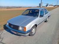 Gebraucht Opel Rekord S 101 PS (74 kW) 1982 Silber Limousine