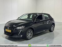 Gebraucht Peugeot e-208 Active 100 kW (136 PS) 2021 Schwarz Kleinwagen