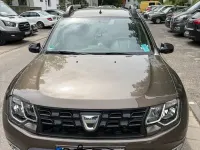 Second-hand Dacia Duster Black Shadow 125 CP (91 kW) 2017 Maro SUV