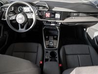 Gebraucht Audi A3 Sportback e-tron Basis 150 PS (110 kW) 2023 Weiß Kleinwagen