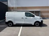 Gebraucht Peugeot Expert Premium 177 PS (130 kW) 2019 Weiß Van