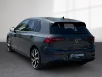 Gebraucht VW Golf VIII R-line 150 PS (110 kW) 2024 Grau Limousine