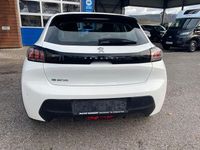 Gebraucht Peugeot e-208 Active 100 kW (136 PS) 2022 Weiß Kleinwagen