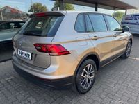 Gebraucht VW Tiguan Trendline 150 PS (110 kW) 2017 Beige SUV